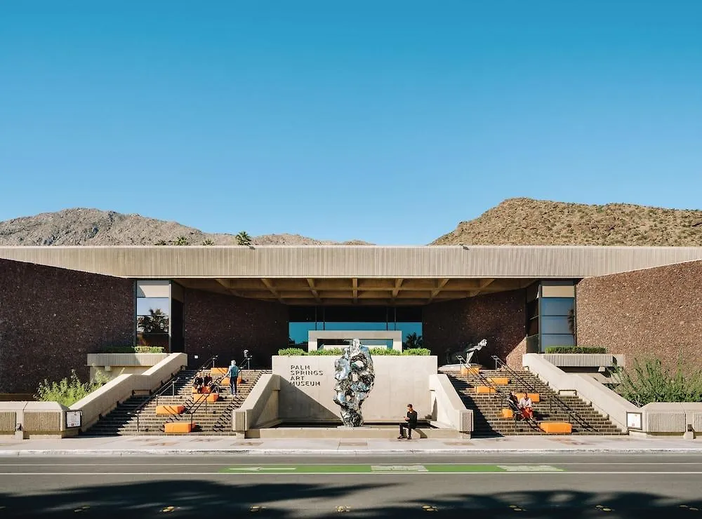 Desert Lodge Palm Springs Motel