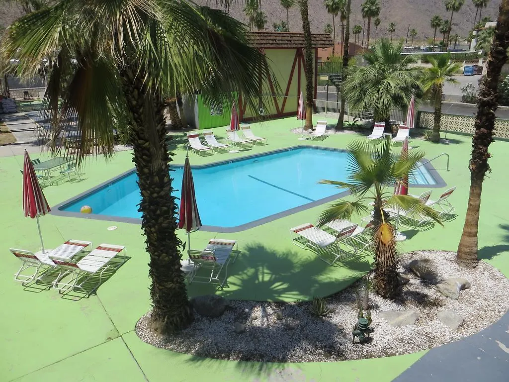 Desert Lodge Palm Springs Motel
